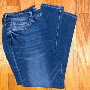 Time & Tru petite curvy skinny jeans
